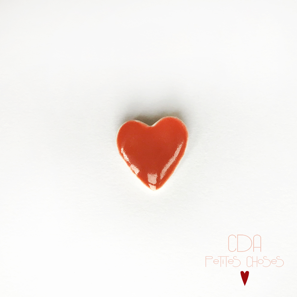 broche-en-porcelaine-coeur CDA Petites Choses